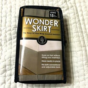 Wonder Skirt King 15in drop Easy to use wrap around bedskirt No lifting mattress